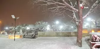 Bin 400 rakımlı Harput'ta kar yağışı eşsiz manzaralara sahne oldu