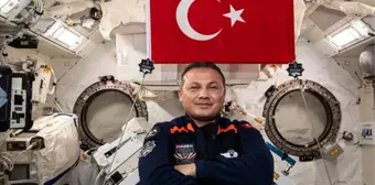 Uzaydan dünyaya dönüş rotası nasıl olacak? Türkiye'nin ilk astronotu Alper Gezeravcı canlı yayında anlattı