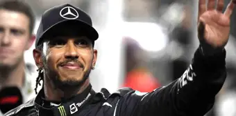 Lewis Hamilton Ferrari ile Anlaştı