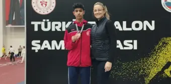 Edirneli sporcular atletizmde Türkiye dereceleri elde etti