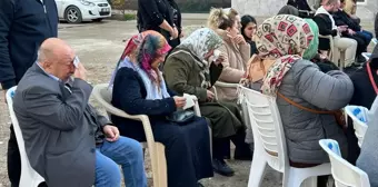 Adana ve Kahramanmaraş'taki depremde hayatını kaybedenler için anma programları düzenlendi