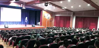 Kur'an-ın Mucizeleri Konferansları İzmir'de Büyük İlgi Gördü