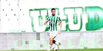 Bursaspor, Beyoğlu Yeni Çarşı ile berabere kaldı