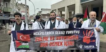 Sakarya'da Hekimler ve Sağlık Çalışanları İsrail'in Saldırılarını Protesto Etti