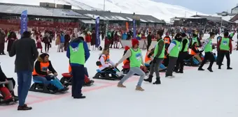 Erciyes Kış Sporları ve Turizm Merkezi'nde Eşler Arası Kızak Yarışması Düzenlendi