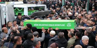 Niğde Belediye Başkanı Emrah Özdemir'in kayınpederi Suat Tosun'un cenazesi defnedildi