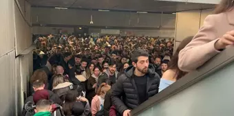 Mecidiyeköy Metrobüs Durağında Yürüyen Merdivenlerin Ters Yönde Hareket Etmesi Sonucu 3 Kişi Yaralandı