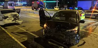 Edirne'de ciple otomobilin çarpışması sonucu 2 kişi yaralandı