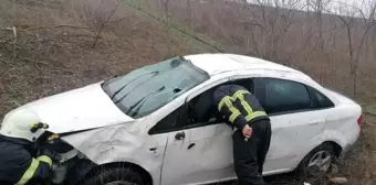 Lüleburgaz'da Kontrolden Çıkan Otomobil Yol Kenarındaki Yeşil Alana Uçtu