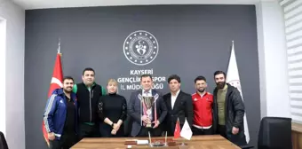 Kayseri Gençlik ve Spor İl Müdürlüğü Spor Kulübü Güreş Takımı U17 Yıldızlar Grekoromen Türkiye Şampiyonu