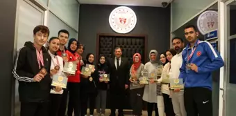 İşitme Engelliler Taekwondo Milli Takımı ve Paralimpik Taekwondo Şampiyonası'nda Kayseri'ye madalya yağmuru