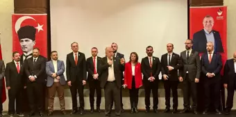 Zafer Partisi Genel Başkanı Ümit Özdağ Kocaeli'de ziyaretler gerçekleştirdi