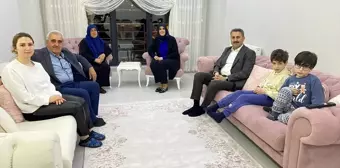 Tokat Belediye Başkanı Eyüp Eroğlu, şehit ailesiyle ilk iftarını yaptı