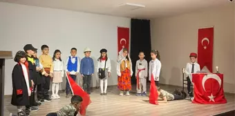 Kırıkkale'de İstiklal Marşı ve Mehmet Akif Ersoy Anma Günü Programı Düzenlendi