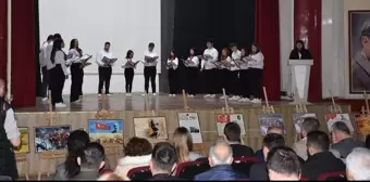 Çanakkale'de İstiklal Marşı ve Mehmet Akif Ersoy Anma Günü Programı Düzenlendi