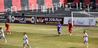 Vanspor FK, Yeni Mersin İdmanyurdu'nu 3-0 mağlup etti