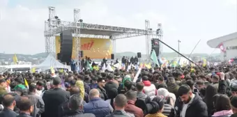 Cizre'de Nevruz etkinliğinde polise taş atan 3 şüpheli gözaltına alındı