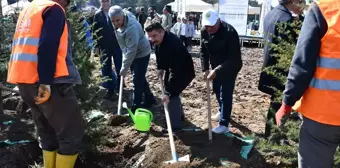 Bursa'da Orman Haftası kutlamaları kapsamında fidan dikimi gerçekleştirildi