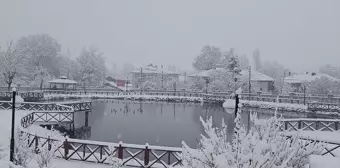 Çankırı'nın yüksek kesimlerine kar yağdı