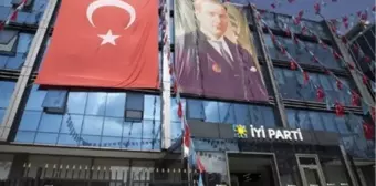 Gülsüm Kartal kimdir? İYİ Parti Aksaray Ağaçören Belediye Başkan adayı Gülsüm Kartal kimdir?