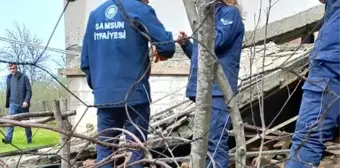 Samsun'da Yeni Yapılan Balkon Çöktü, Bir Kişi Hayatını Kaybetti