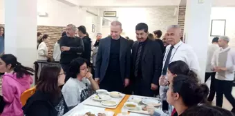 Muğla'da Kaymakam, Fen Lisesi Öğrencileriyle İftar Yemeğinde Buluştu