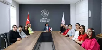 Kayseri Bilek Güreşi Sporcuları Türkiye Şampiyonasından Madalyalarla Döndü