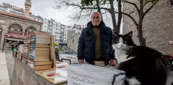 Trabzon'da Kitap Satıcısı İsmail Gürsoy, Bağışlarla Kedilere Yardım Ediyor