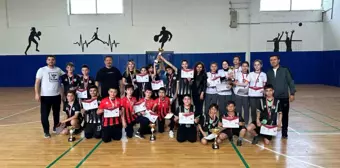 Düzce Okul Sporları Badminton Müsabakalarında Dereceye Girenler Belli Oldu