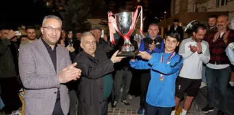 Talasgücü Belediyespor 14 Yaş Altı Takımı Türkiye Şampiyonu