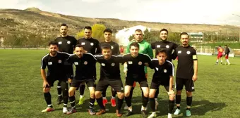 Güneşli Gençlikspor Uzatmada Yeni Mahallespor'u Yendi