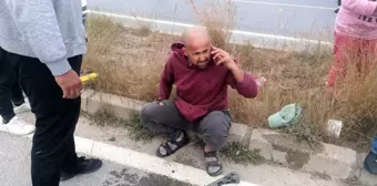 Manavgat'ta Motosiklet ile Hafif Ticari Araç Çarpıştı: 1 Yaralı