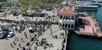 İstanbullular Bayramda Adalar'a Akın Etti