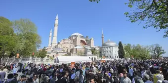 İstanbul'da Ramazan Bayramı'nda turistik bölgelerde yoğunluk