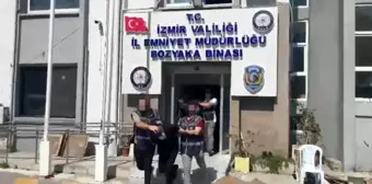 İzmir'de İş Adamı Kamyonetinde Ölü Bulundu