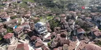 Asırlara meydan okuyan İzzet Mehmet Paşa Camii