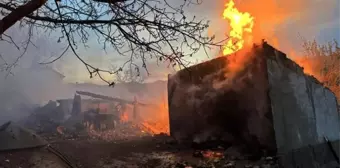 Çankırı'da bir ev alevlere teslim oldu