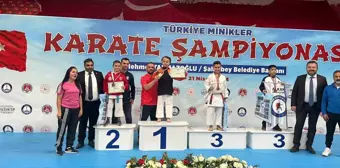 Sandıklı'nın altın çocuğu Mustafa Eren Güder Türkiye Şampiyonu oldu