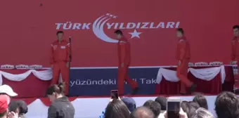 Türk Yıldızları İstanbul Hava Kuvvetleri Müzesi'nde hayranlarıyla buluştu