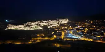 Erzincan'da Tarihi Kemah Kalesi Turizme Kazandırıldı