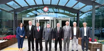 ZBEÜ Rektörü Prof. Dr. İsmail Hakkı Özölçer, ÖSYM Başkanı Prof. Dr. Bayram Ali Ersoy'u ağırladı