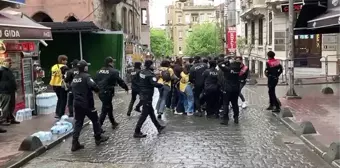 Taksim'e yürümek isteyen gruplara polis müdahalesi! Çok sayıda kişi gözaltına alındı