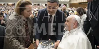 AK Parti Milletvekili Serkan Bayram, Papa Francis ile buluştu