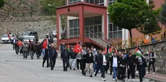 Gümüşhane Üniversitesi Öğrencileri İsrail'in Filistin'e Yönelik Saldırılarını Protesto Etti