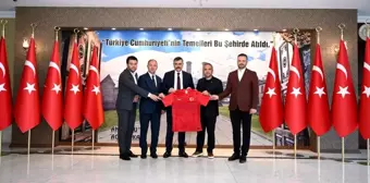 Erzurum Valisi Mustafa Çiftçi, Türkiye Futbol Federasyonu yetkililerini kabul etti