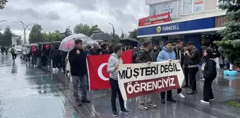 BAİBÜ Öğrencileri Toplu Taşıma Zammını Protesto Etti