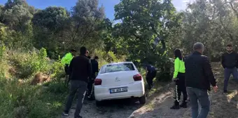 Gemlik'te Kaçan Otomobil Zeytinlik Alanda Terk Edildi