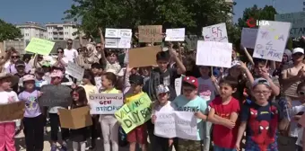 Deprem Tedbirleri Gereğince Tahliye Edilen Okulda Tadilat Başlamadı