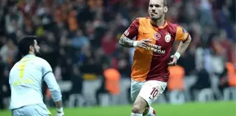 Fondaki şarkıyı görmeniz lazım! Sneijder'in derbi öncesi paylaşımı çok konuşulur