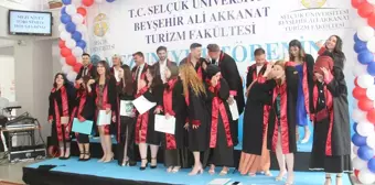 Selçuk Üniversitesi Beyşehir Ali Akkanat Turizm Fakültesi'nde Mezuniyet Heyecanı